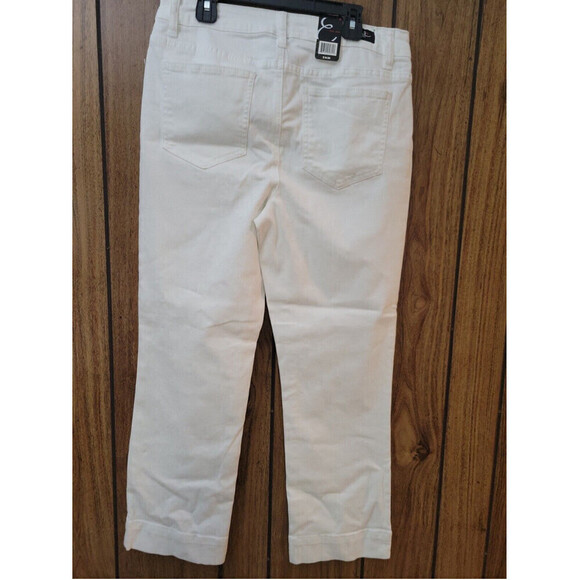 Earl Soft Stretch White Cropped NWT Size 10 5 Pocket Design APR $54.00 - Picture 2 of 5